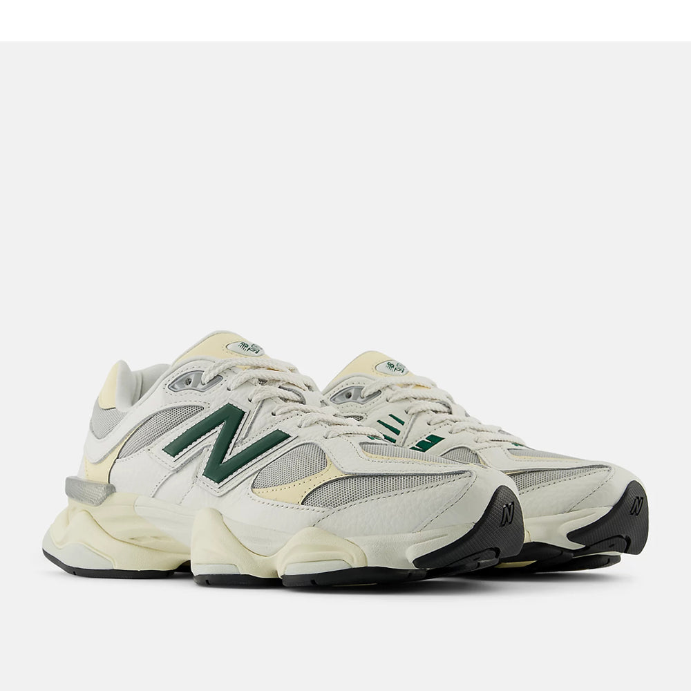 Sneakers New Balance 9060 Uomo - Bianco