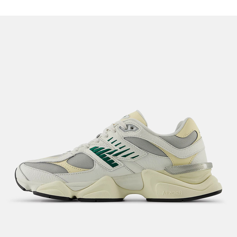 Sneakers New Balance 9060 Uomo - Bianco